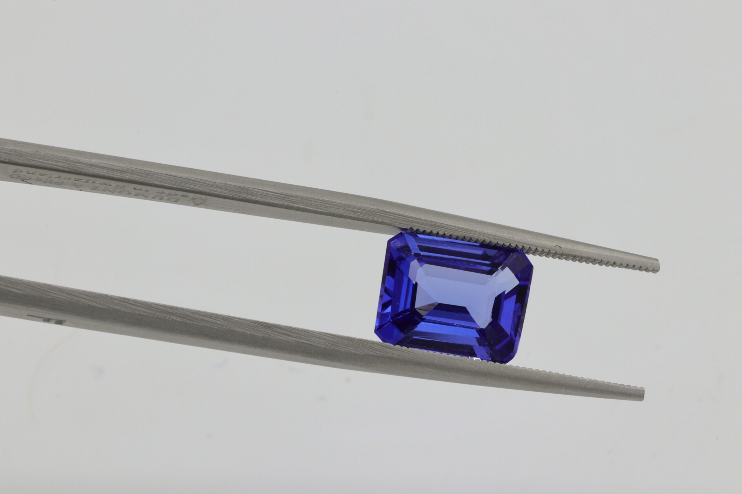 Ceylon vs. Madagascar Sapphires: Color, Quality & Value