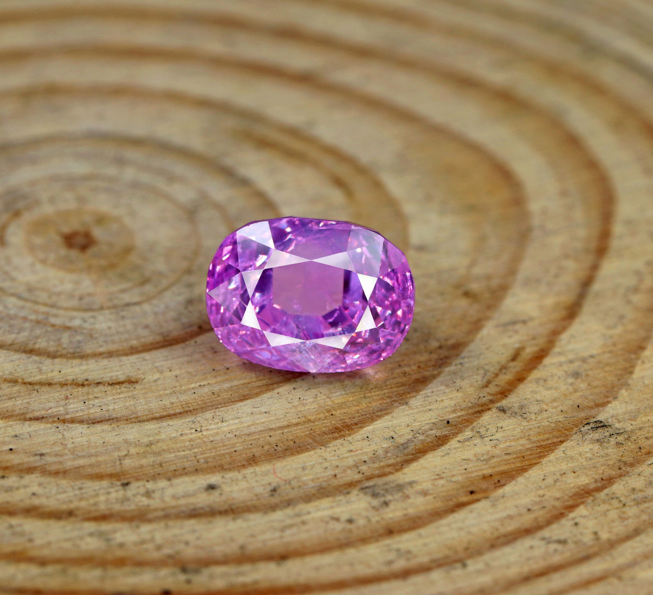 Understanding Gemstone Pricing: What Influences Value?